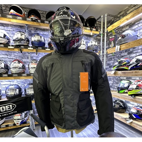 RICHA PHANTOM 3 JACKET BLACK/DARK GREY * WITH FREE CHEST PROTECTION * RICHA PHANTOM 3 JACKET BLACK/DARK GREY * WITH FREE CHEST PROTECTION *
